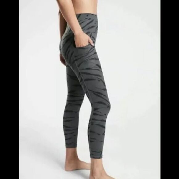 NWOT Athleta Salutation Stash Pocket II 7/8 Tight - Picture 3 of 11